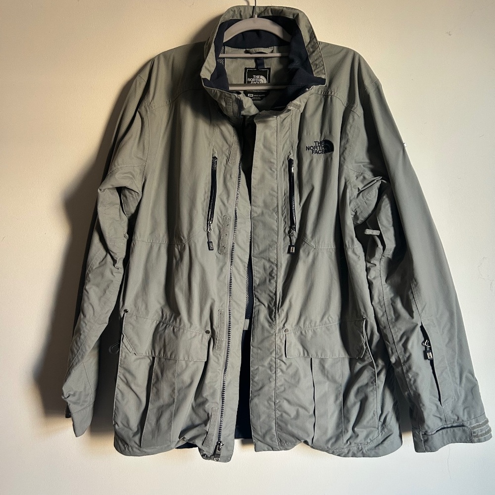 Men’s North Face Shell Jacket